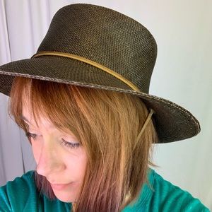 Vintage Garden Woven Hat w/ Leather Chin Strap